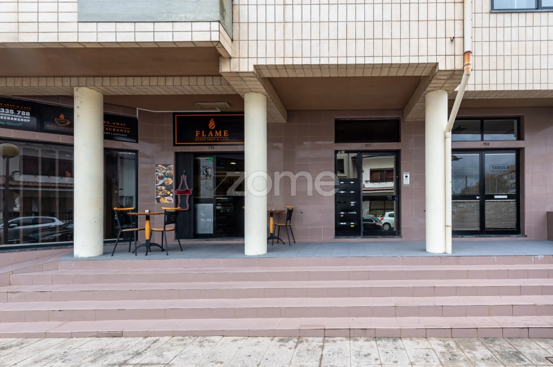 Apartamento T1 para Arrendamento em Cidade da Maia Foto 5