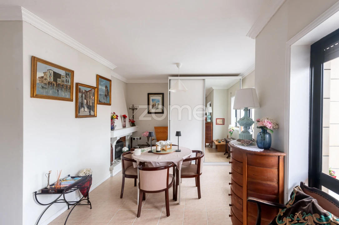 Apartamento T1 para Arrendamento em Cidade da Maia Foto 8