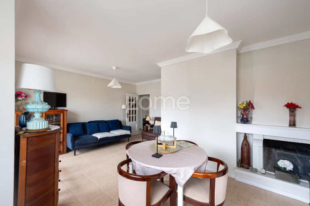 Apartamento T1 para Arrendamento em Cidade da Maia Foto 10