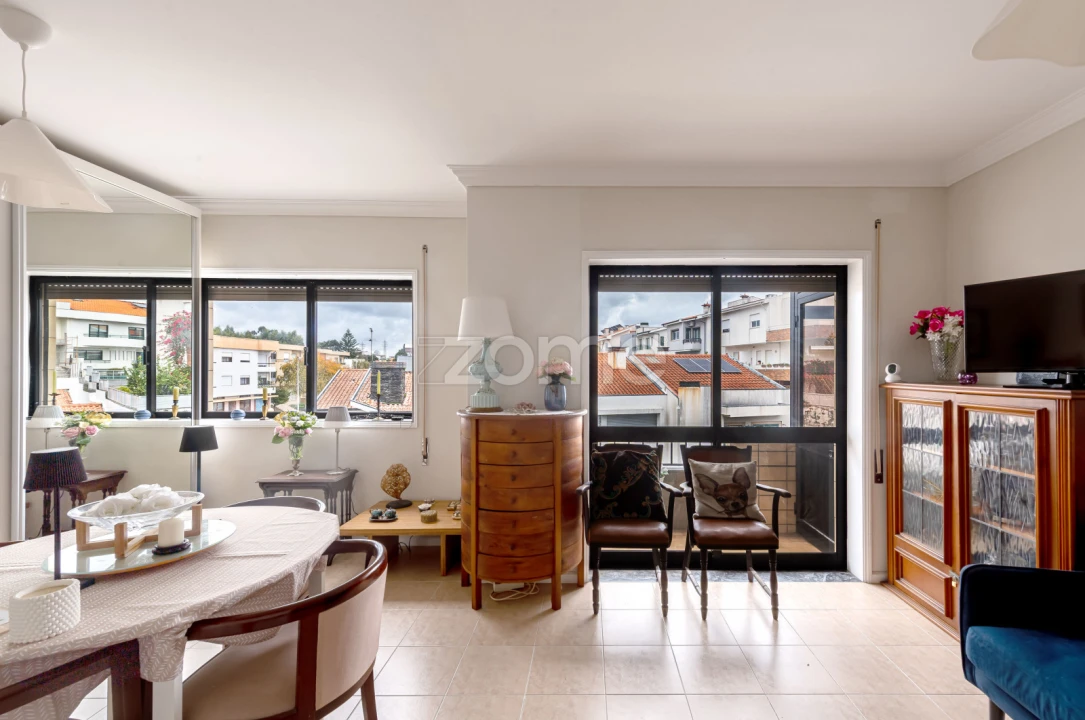 Apartamento T1 para Arrendamento em Cidade da Maia Foto 12