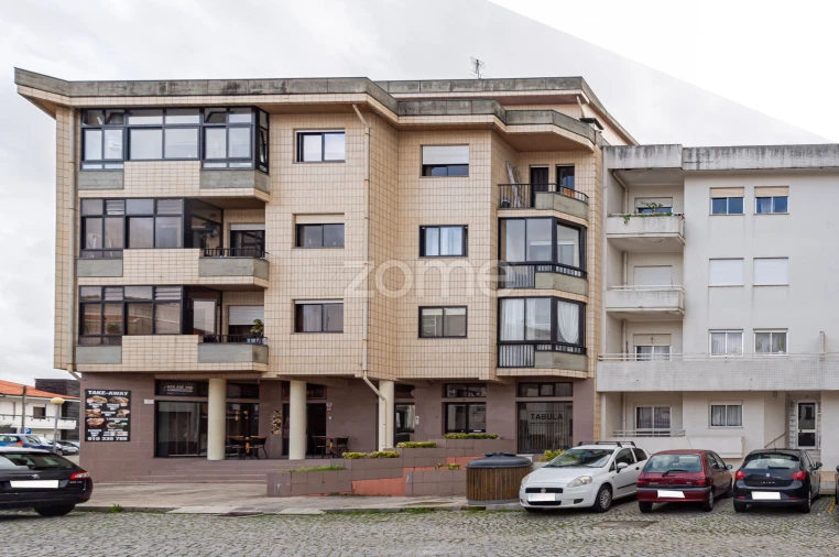 Apartamento T1 para Arrendamento em Cidade da Maia Foto 2