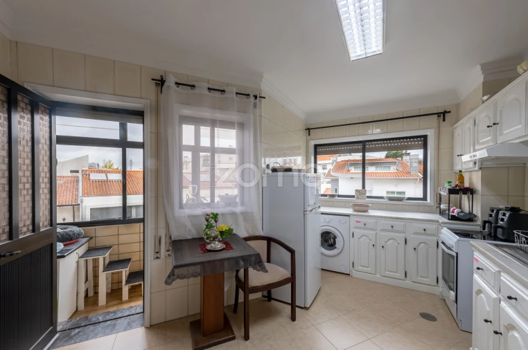 Apartamento T1 para Arrendamento em Cidade da Maia Foto 19