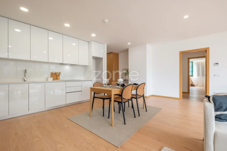 Apartamento T3 para Venda em Ramalde Foto 7