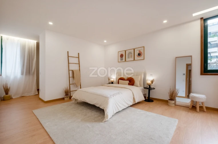 Apartamento T3 para Venda em Ramalde Foto 17