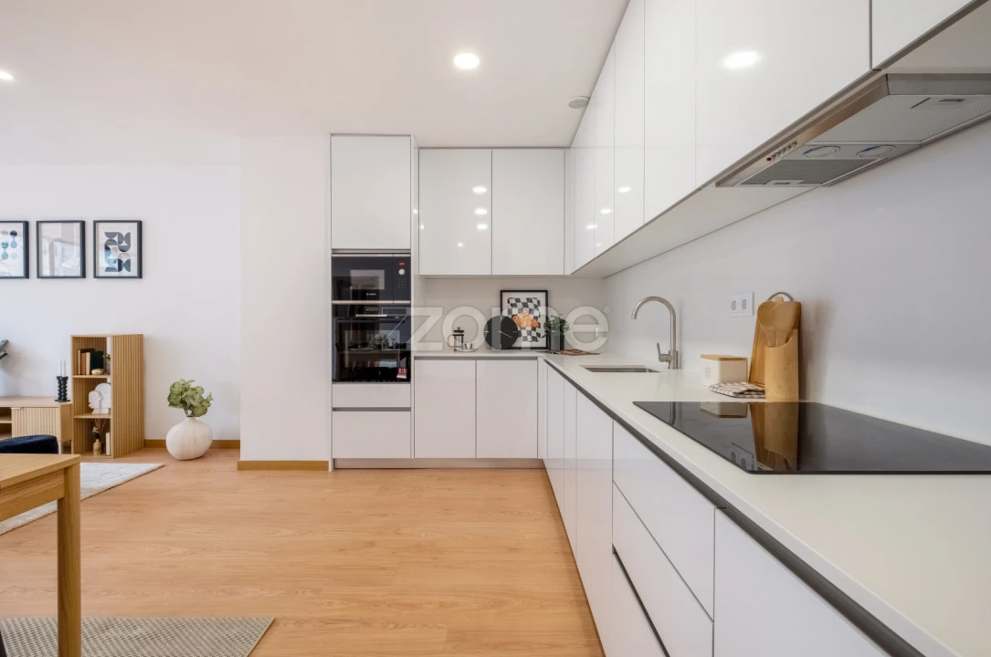 Apartamento T3 para Venda em Ramalde Foto 6