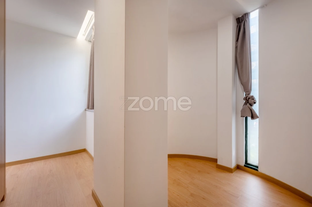 Apartamento T3 para Venda em Ramalde Foto 21