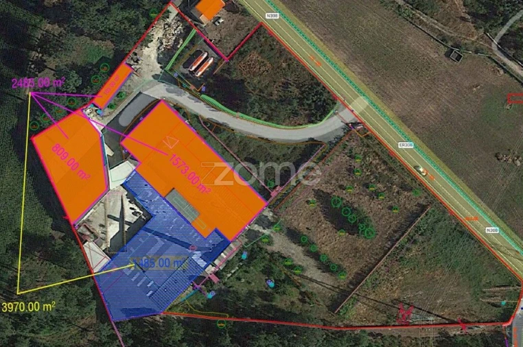 Terreno Comércio / Armazém para Venda em Mazarefes e Vila Fria Foto 2