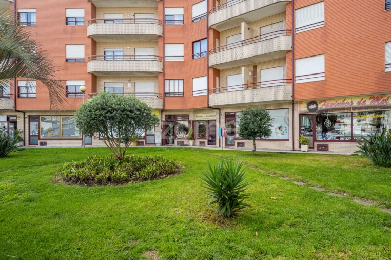 Negócio para Arrendamento em Custóias, Leça do Balio e Guifões Foto 16