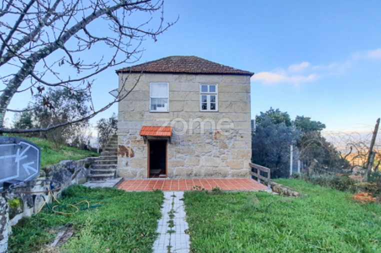 Quinta T5 para Venda em Cinfães Foto 4