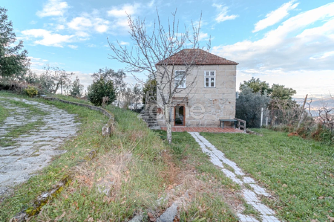 Quinta T5 para Venda em Cinfães Foto 7