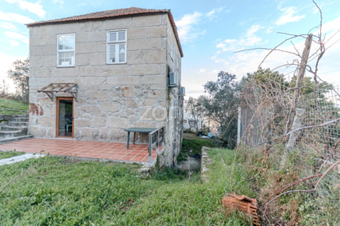 Quinta T5 para Venda em Cinfães Foto 11