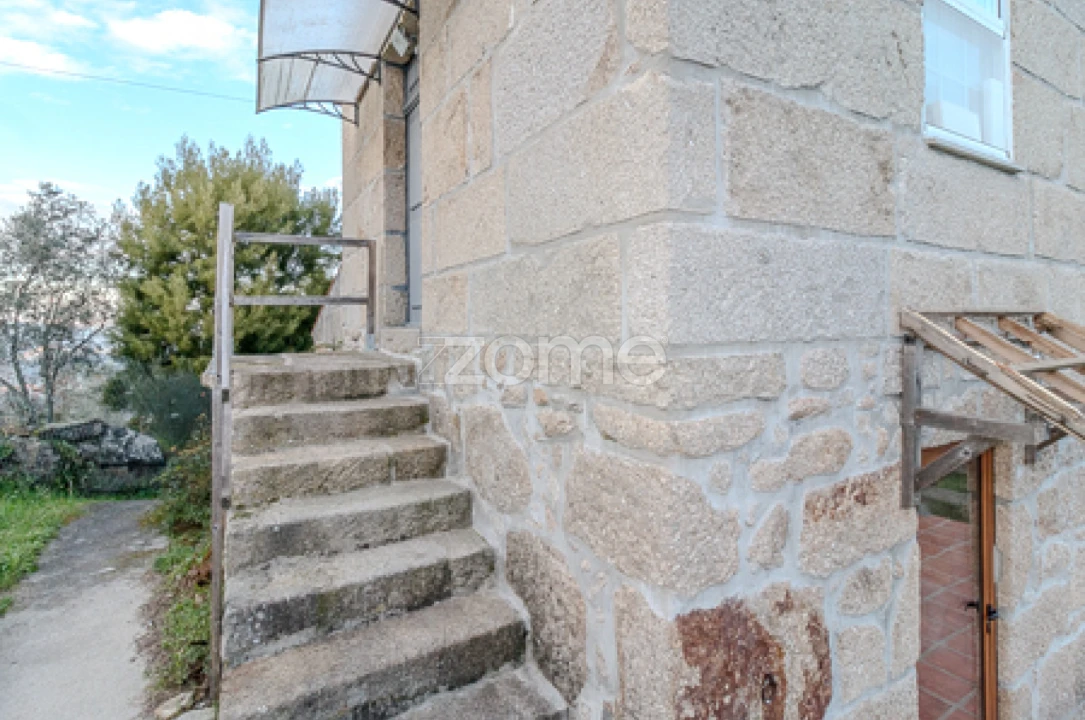 Quinta T5 para Venda em Cinfães Foto 25