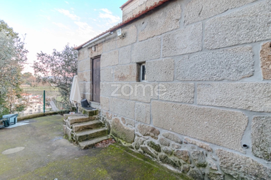 Quinta T5 para Venda em Cinfães Foto 33