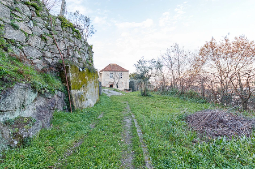 Quinta T5 para Venda em Cinfães Foto 34