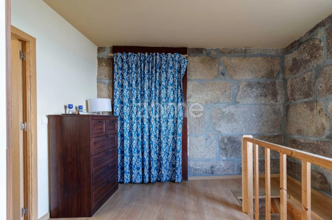 Quinta T5 para Venda em Cinfães Foto 48