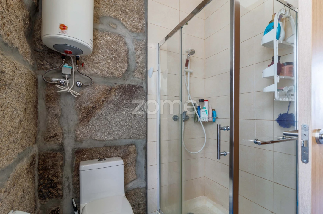 Quinta T5 para Venda em Cinfães Foto 73