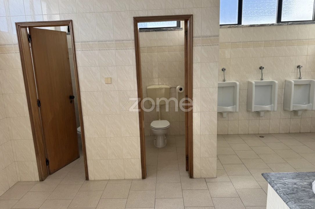 Negócio para Venda em Tortosendo Foto 18