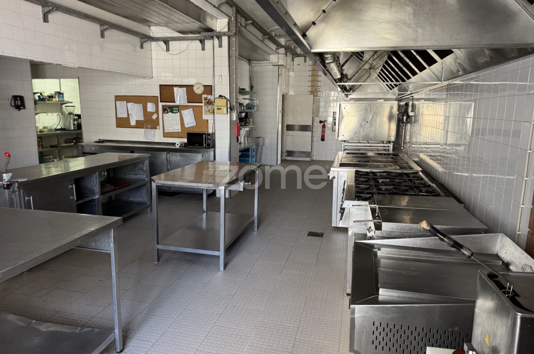 Negócio para Venda em Tortosendo Foto 25