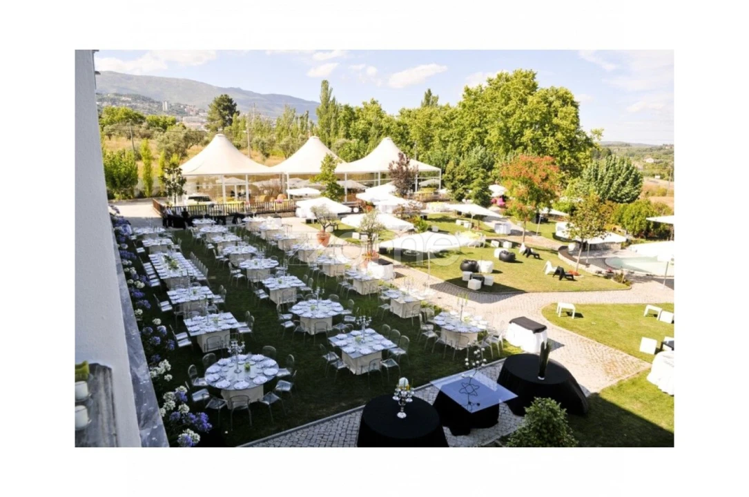 Negócio para Venda em Tortosendo Foto 50