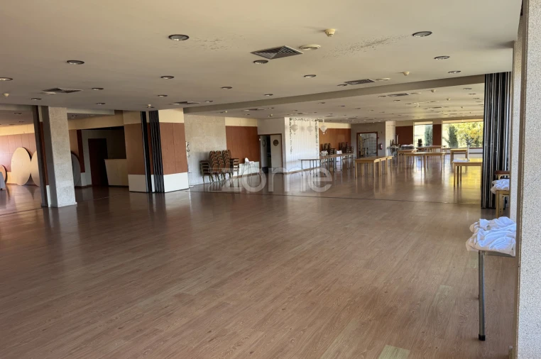 Negócio para Venda em Tortosendo Foto 12