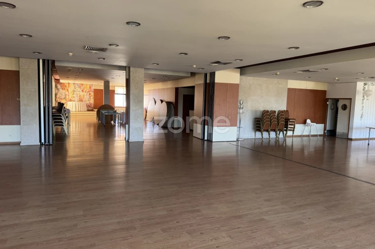 Negócio para Venda em Tortosendo Foto 13