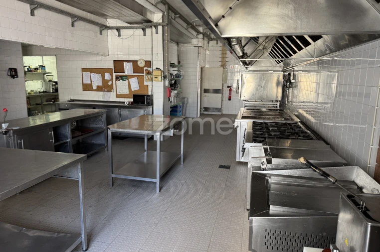 Negócio para Venda em Tortosendo Foto 25