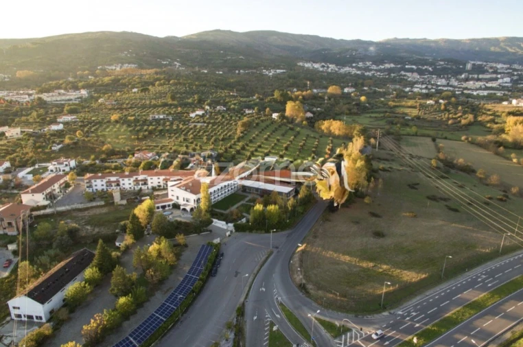 Negócio para Venda em Tortosendo Foto 36