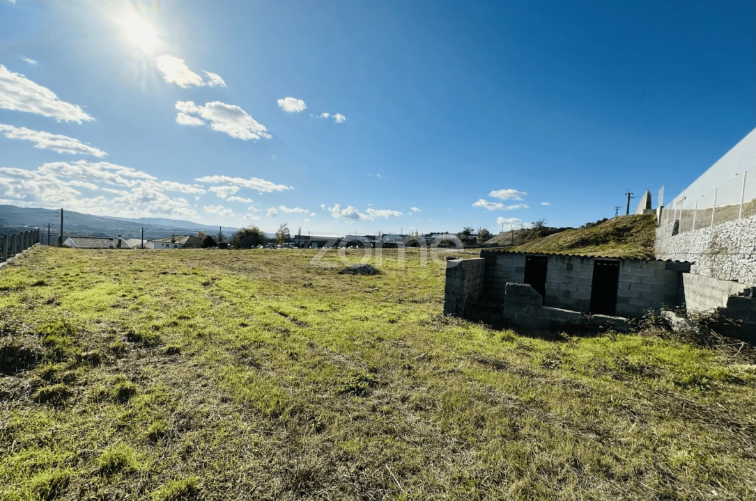 Terreno para Venda em Oliveira de Frades, Souto de Lafões e Sejães Foto 9