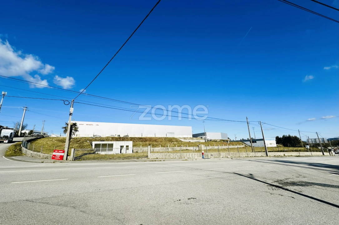 Terreno para Venda em Oliveira de Frades, Souto de Lafões e Sejães Foto 3