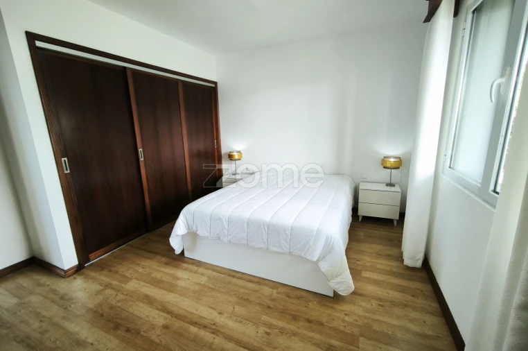 Moradia T6 para Venda em Nossa Senhora dos Remedios Foto 5