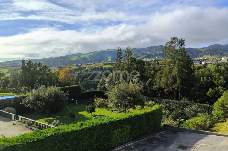 Moradia T6 para Venda em Nossa Senhora dos Remedios Foto 33