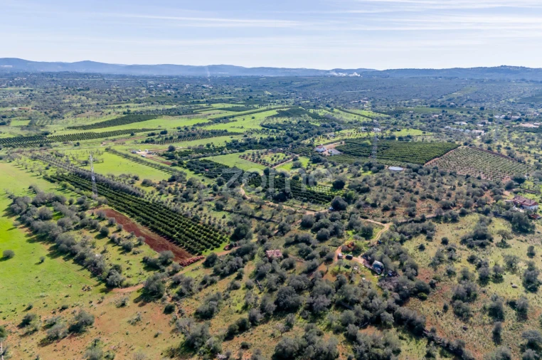 Moradia T2 para Venda em São Bartolomeu de Messines Foto 17
