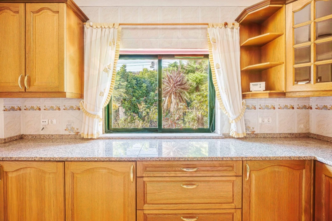 Moradia T5 para Venda em Cacém e São Marcos Foto 11