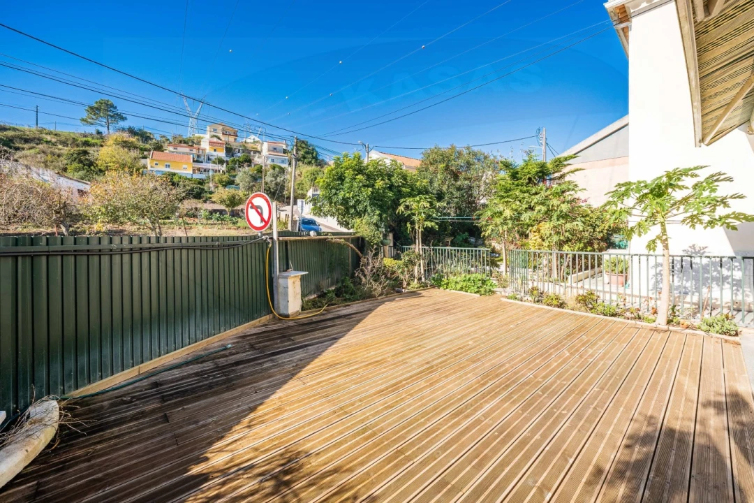 Moradia T5 para Venda em Cacém e São Marcos Foto 77