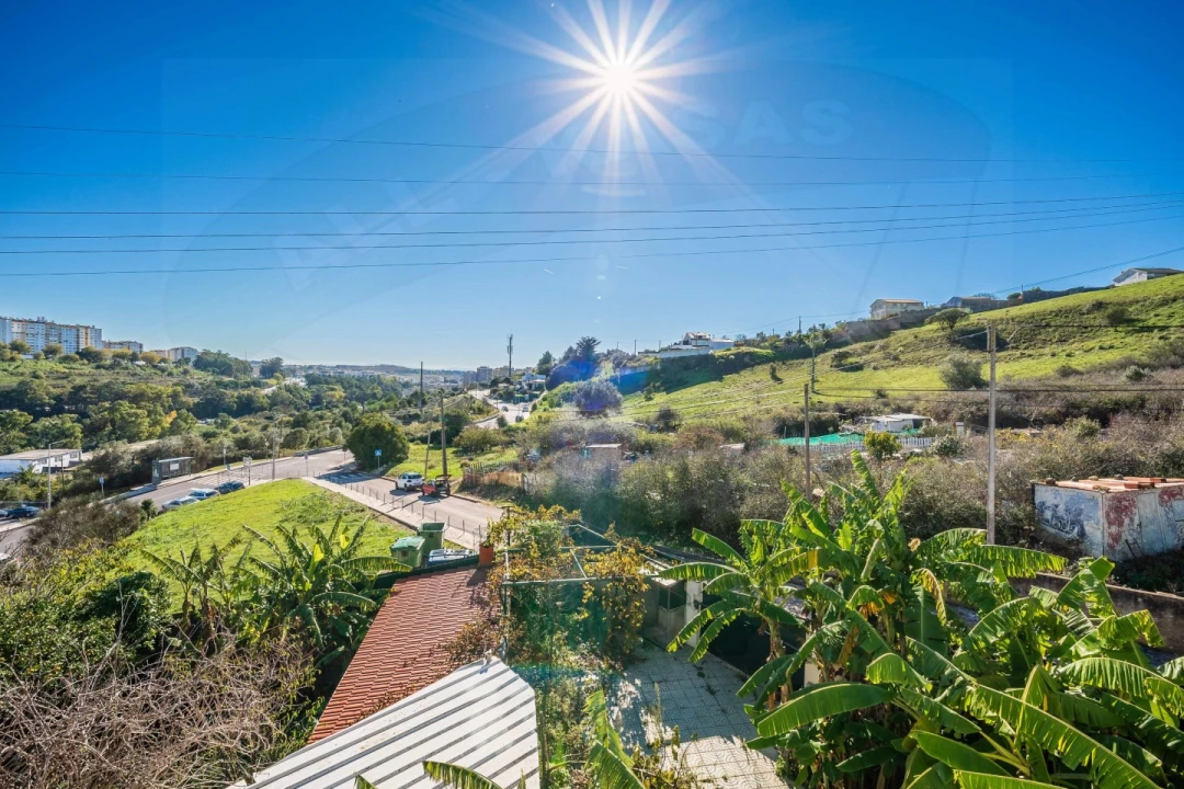 Moradia T5 para Venda em Cacém e São Marcos Foto 82