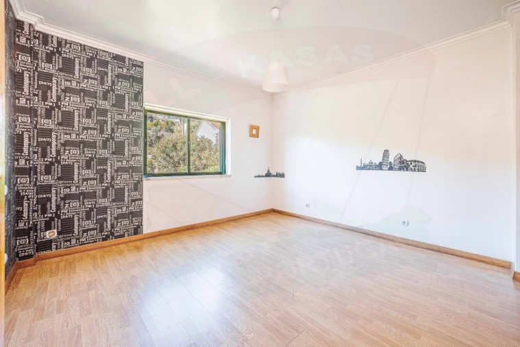 Moradia T5 para Venda em Cacém e São Marcos Foto 33