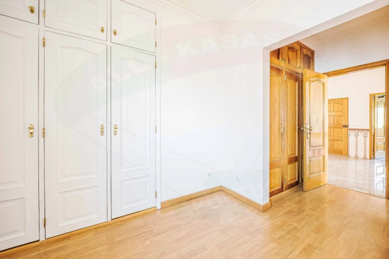 Moradia T5 para Venda em Cacém e São Marcos Foto 58