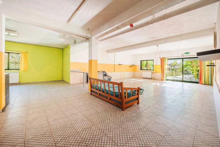 Moradia T5 para Venda em Cacém e São Marcos Foto 59