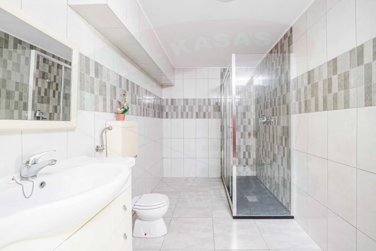 Moradia T5 para Venda em Cacém e São Marcos Foto 67