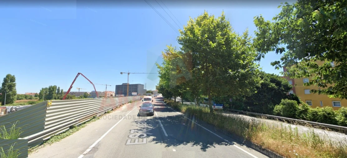 Terreno para Venda em Paranhos Foto 2