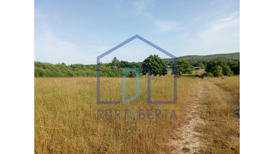 Terreno para Venda em Santa Maria Maior Foto 1