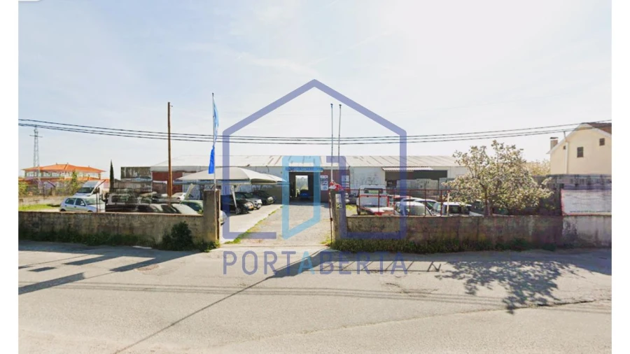 Armazém para Venda em Bustelo