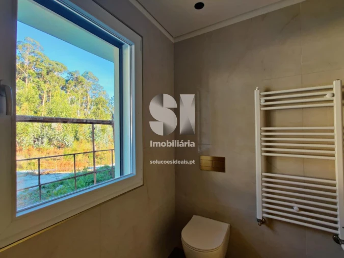 Moradia T3 para Venda em Espinho Foto 10