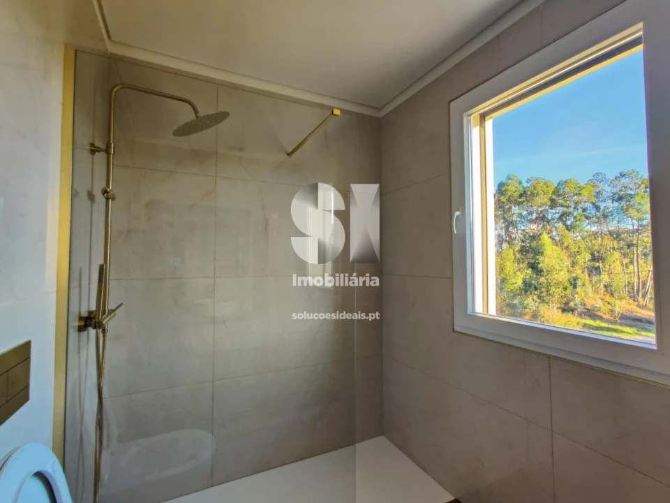 Moradia T3 para Venda em Espinho Foto 14