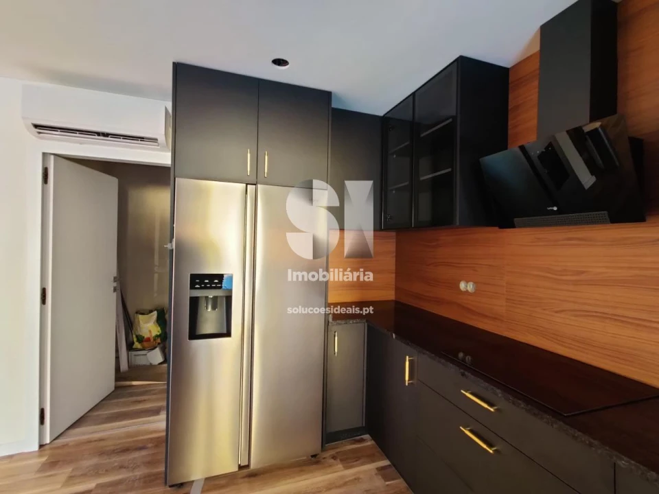 Moradia T3 para Venda em Espinho Foto 24