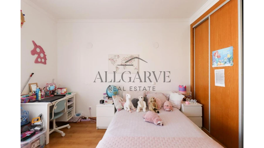 Apartamento T3 para Venda em Portimão Foto 25