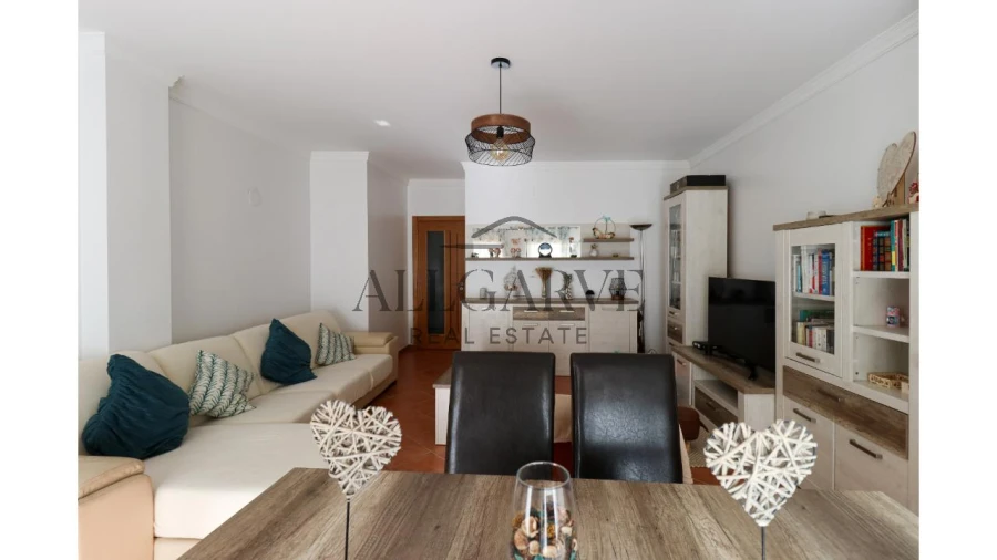 Apartamento T3 para Venda em Portimão Foto 9