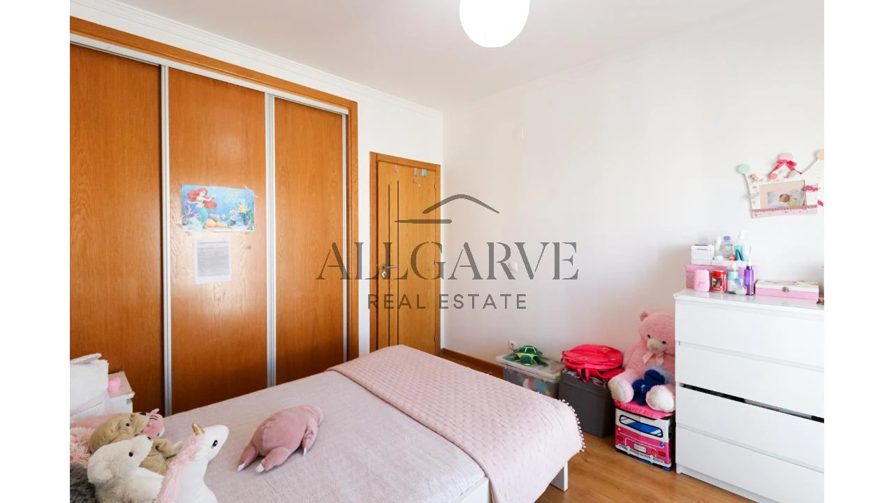 Apartamento T3 para Venda em Portimão Foto 28