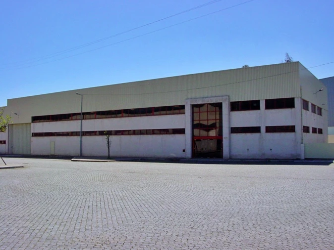Armazém para Arrendamento em Moreira Foto 5
