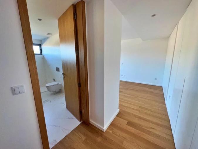 Apartamento T2 para Venda em Cidade da Maia Foto 13